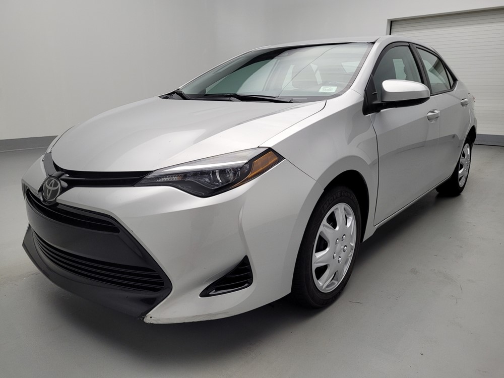 Used 2018 Toyota Corolla Driver Front Bumper