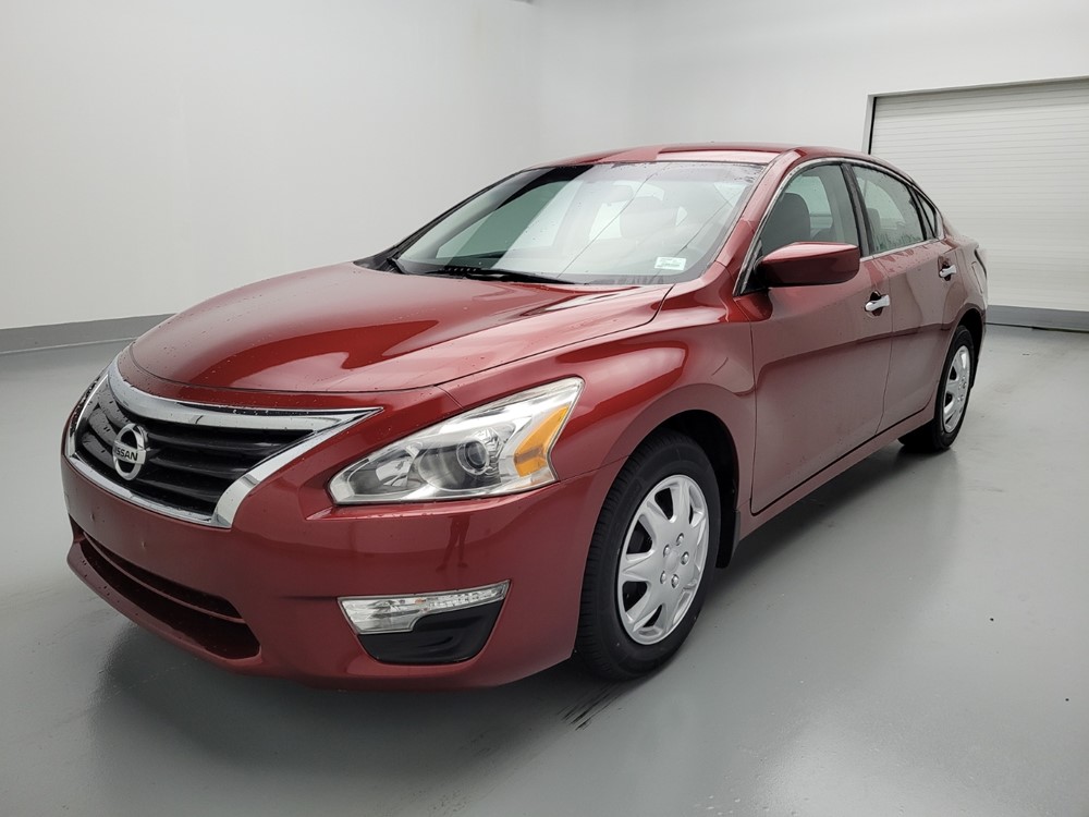 Used 2014 Nissan Altima Driver Front Bumper