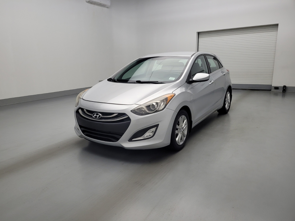 Used 2013 Hyundai Elantra Driver Front Bumper