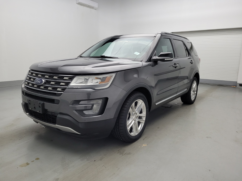 Used 2017 Ford Explorer Driver Front Bumper