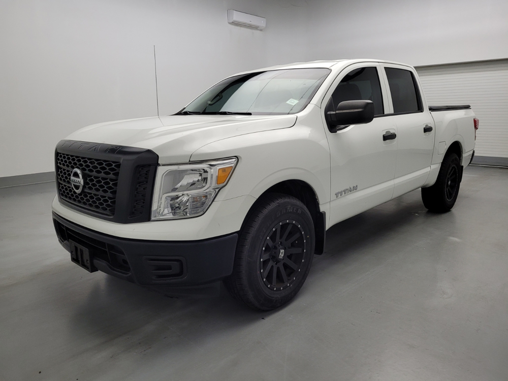 Used 2017 Nissan Titan Driver Front Bumper