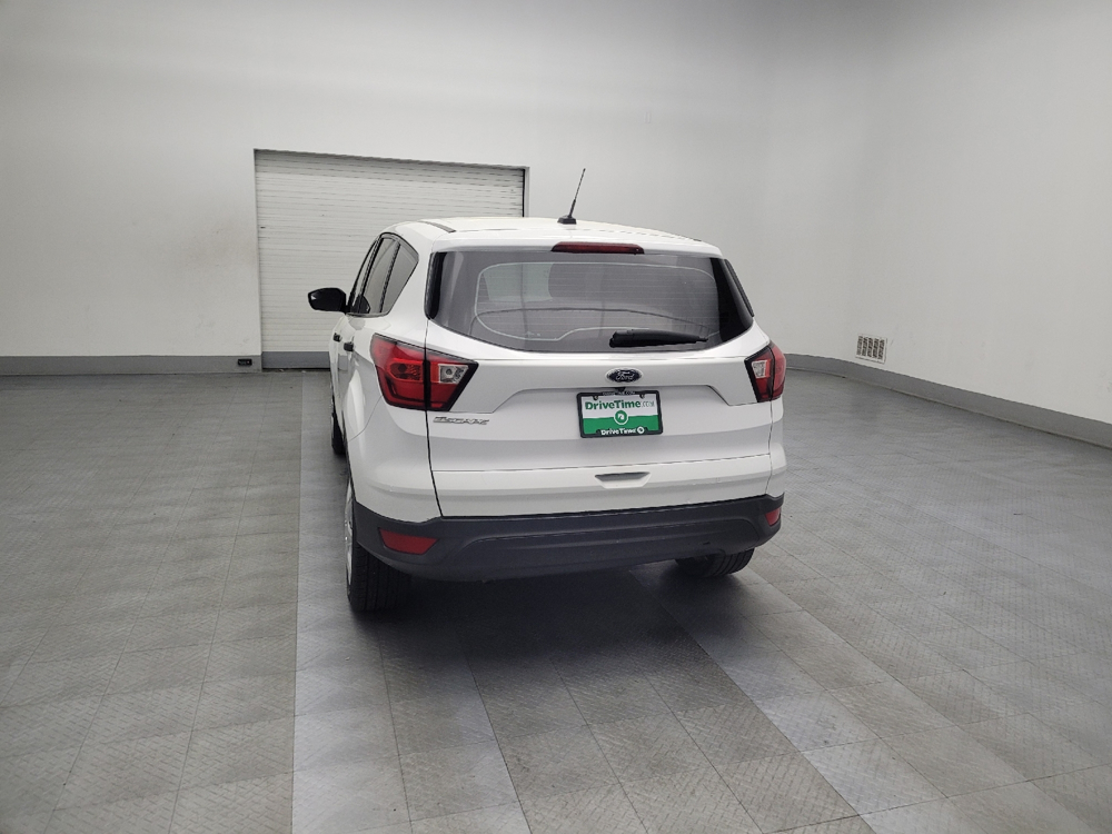 Image 5 of 2019 Ford Escape S