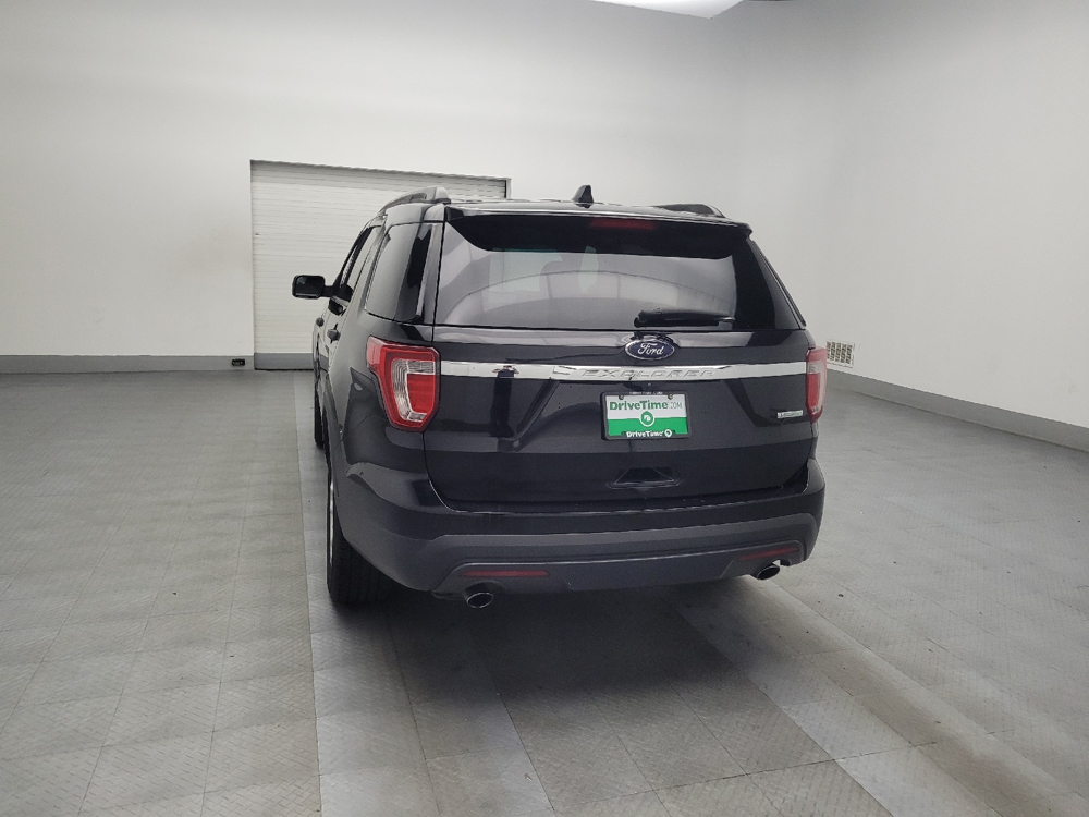 Image 5 of 2017 Ford Explorer