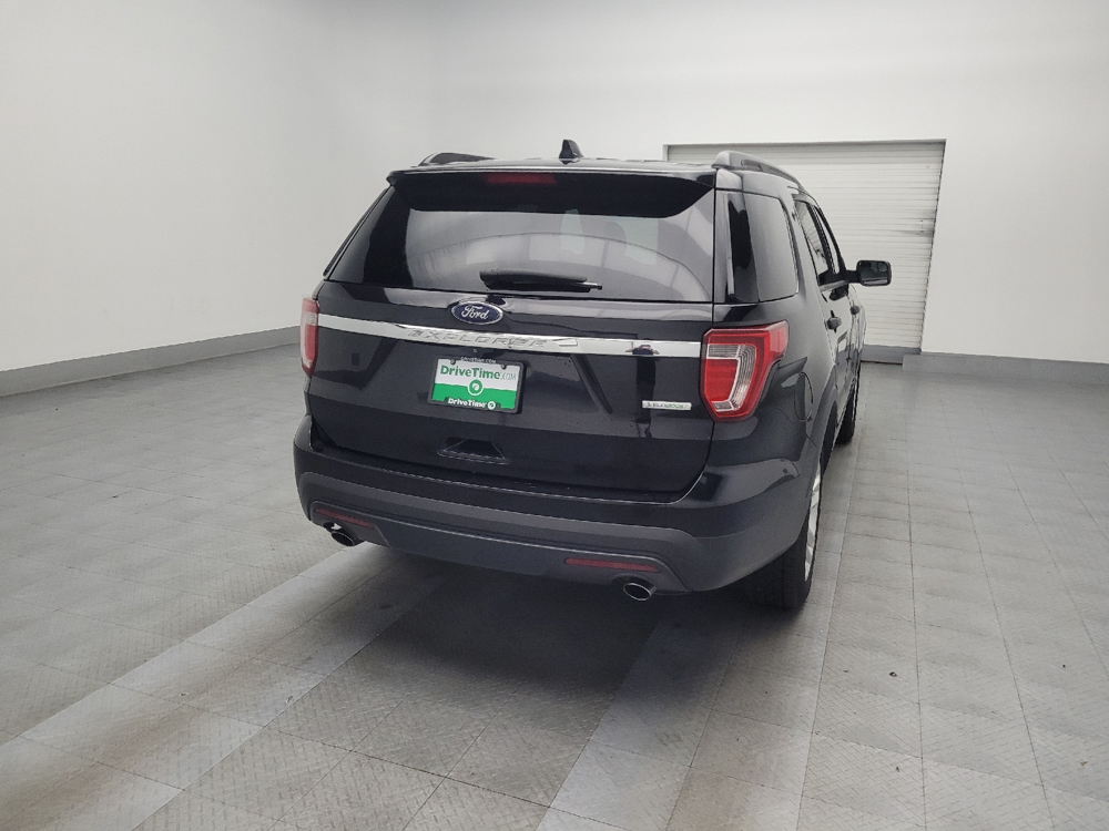 Image 6 of 2017 Ford Explorer