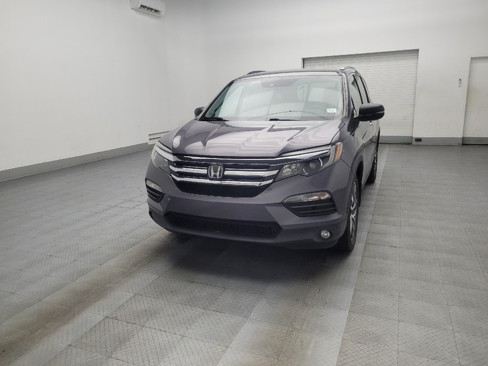 2016 Honda Pilot Touring's photo