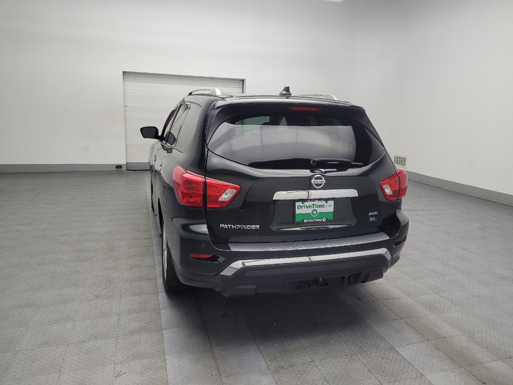 Image 4 of 2019 Nissan Pathfinder SL
