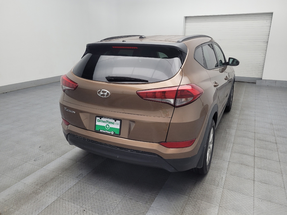 Image 7 of 2016 Hyundai Tucson SE