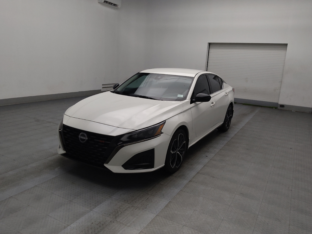 2023 Nissan Altima SR