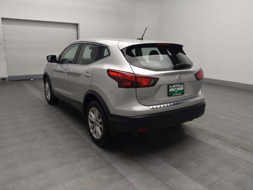 Image 4 of 2019 Nissan Rogue Sport S