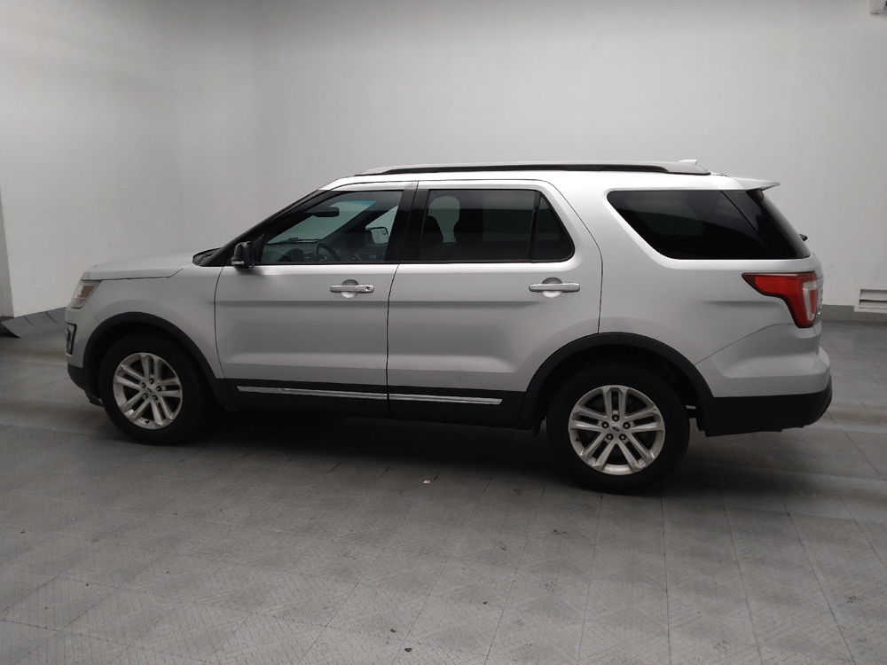 Image of 2017 Ford Explorer XLT