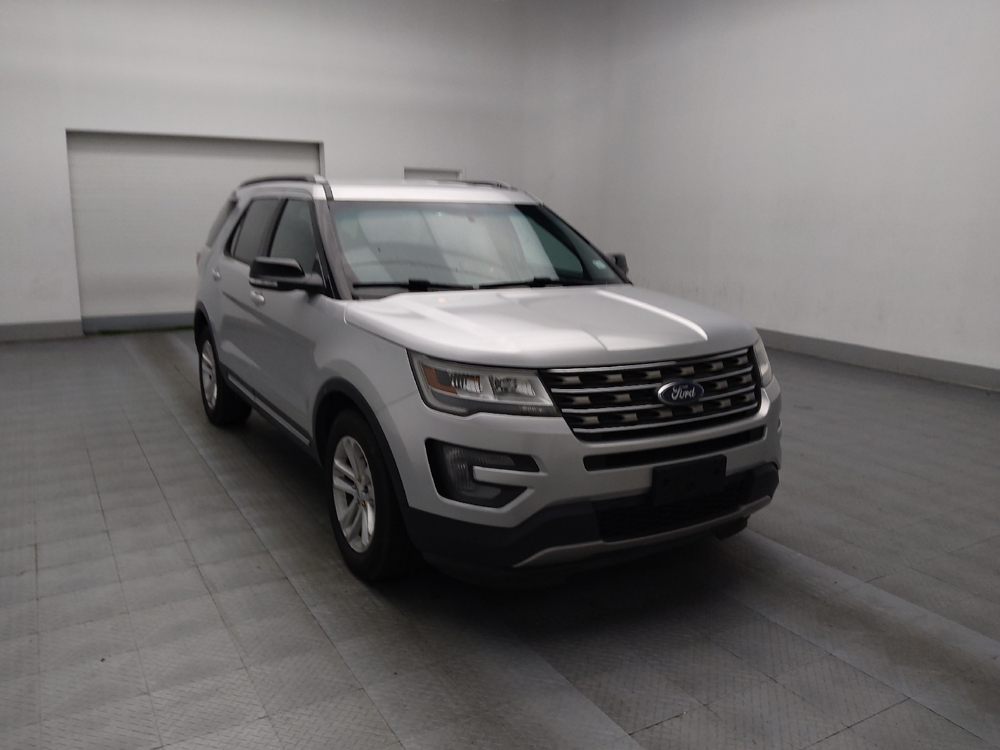 Image of 2017 Ford Explorer XLT