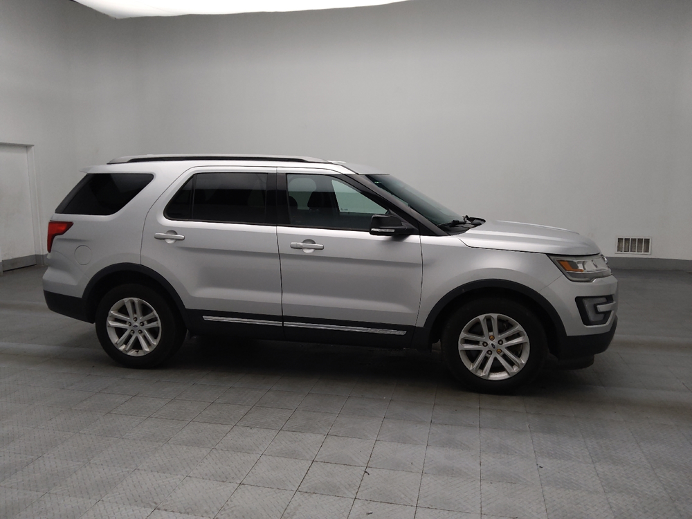 Image of 2017 Ford Explorer XLT