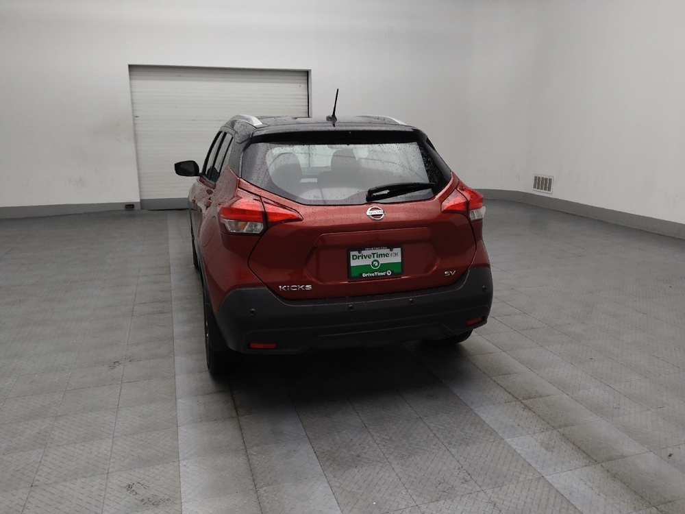 Image of 2020 Nissan Kicks SV