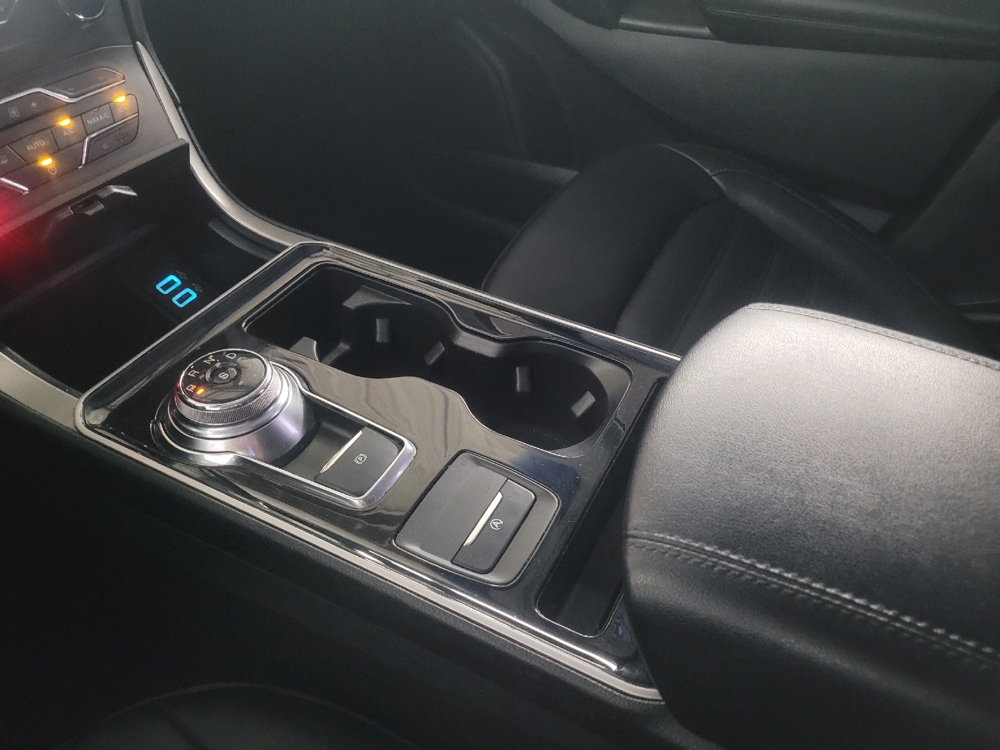 2020 Ford Edge SEL - Photo 20