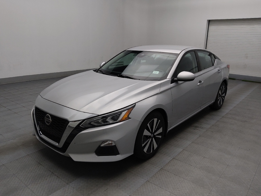 2022 Nissan Altima SV