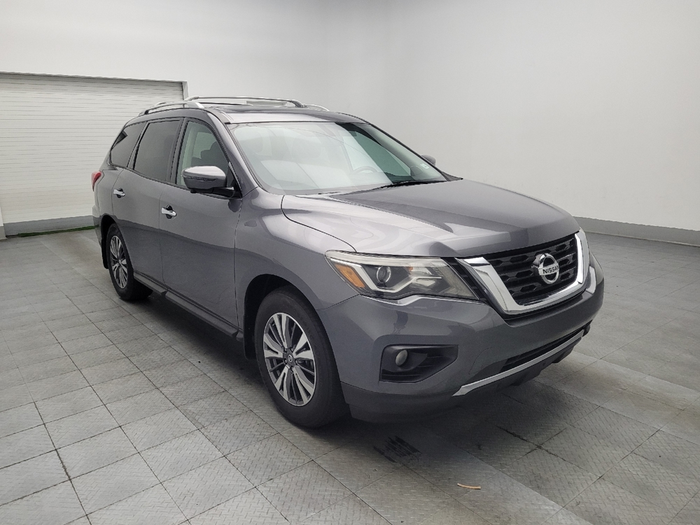 Image of 2017 Nissan Pathfinder SL