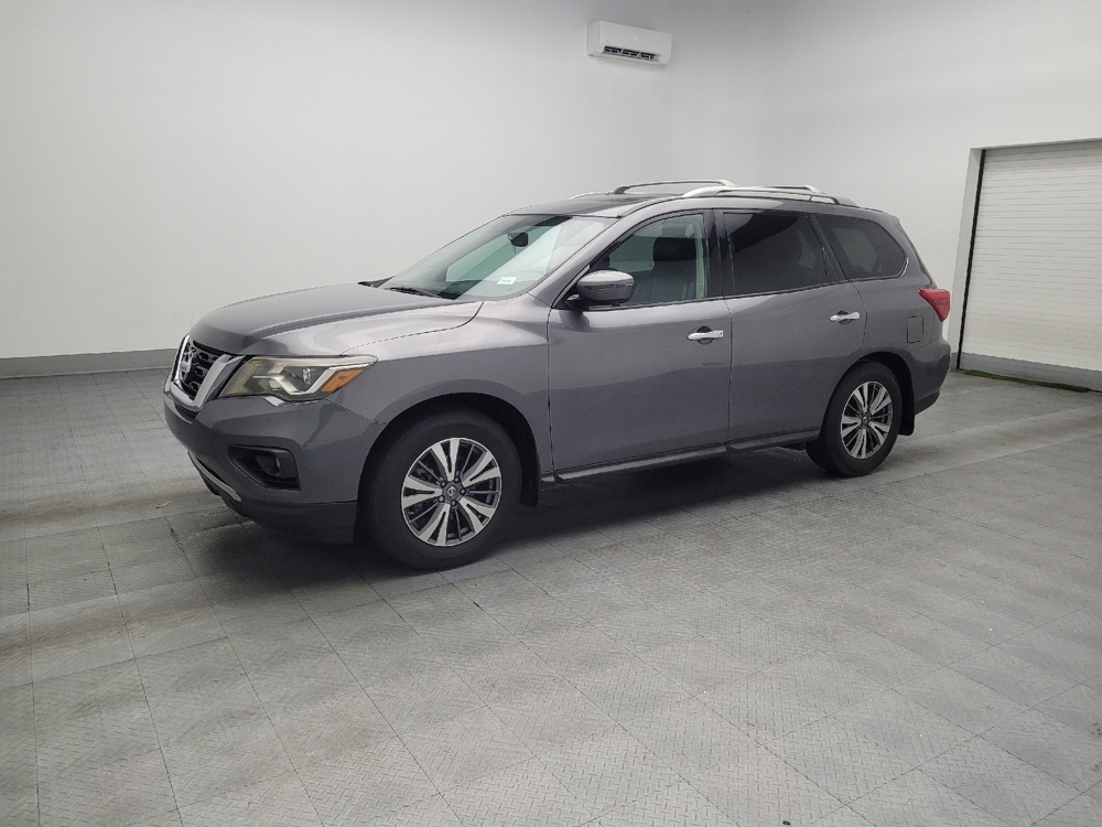 Image of 2017 Nissan Pathfinder SL