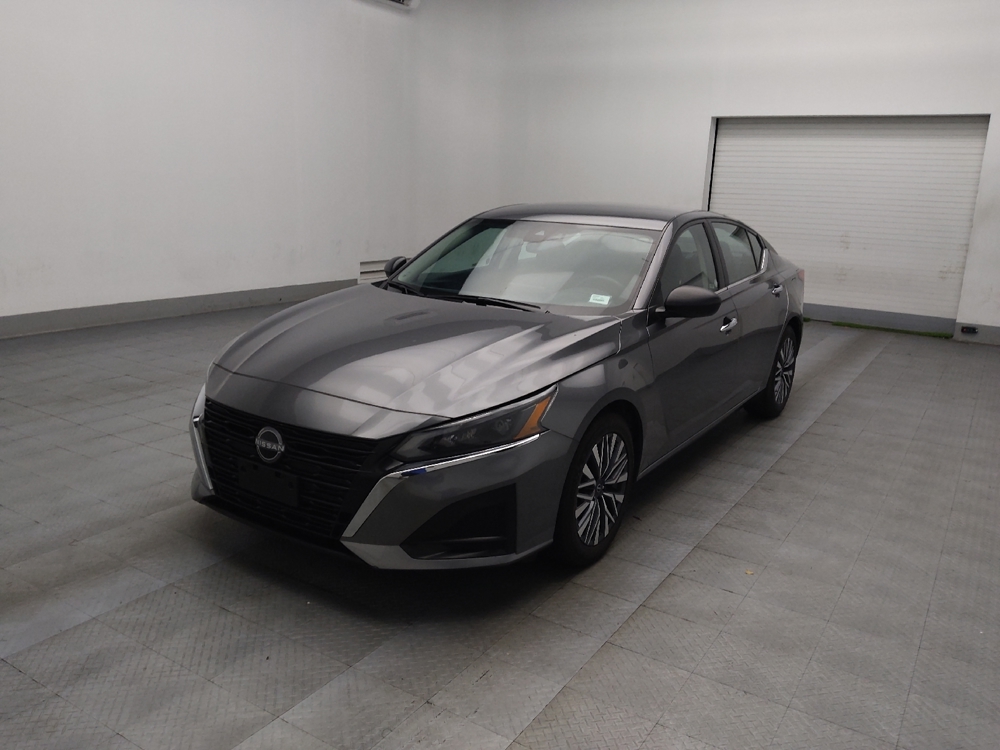 2024 Nissan Altima SV's photo