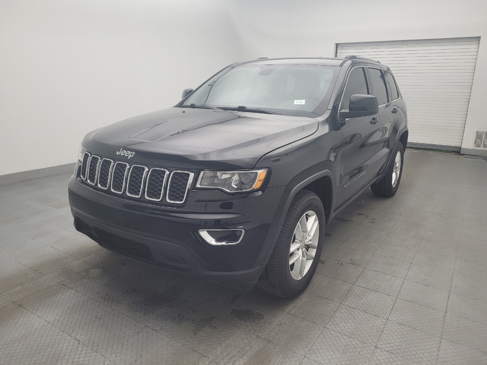 2017 Jeep Grand Cherokee Laredo E's photo