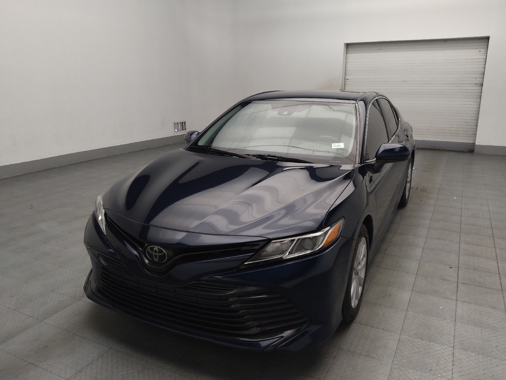2020 Toyota Camry LE's photo
