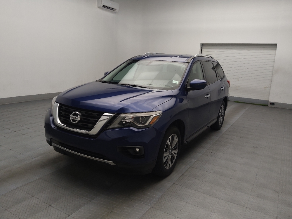 2020 Nissan Pathfinder SV