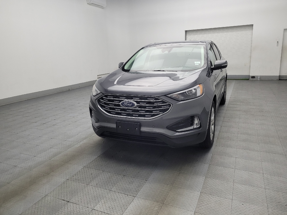2024 Ford Edge Titanium's photo