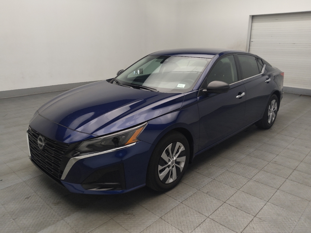 2024 Nissan Altima S's photo