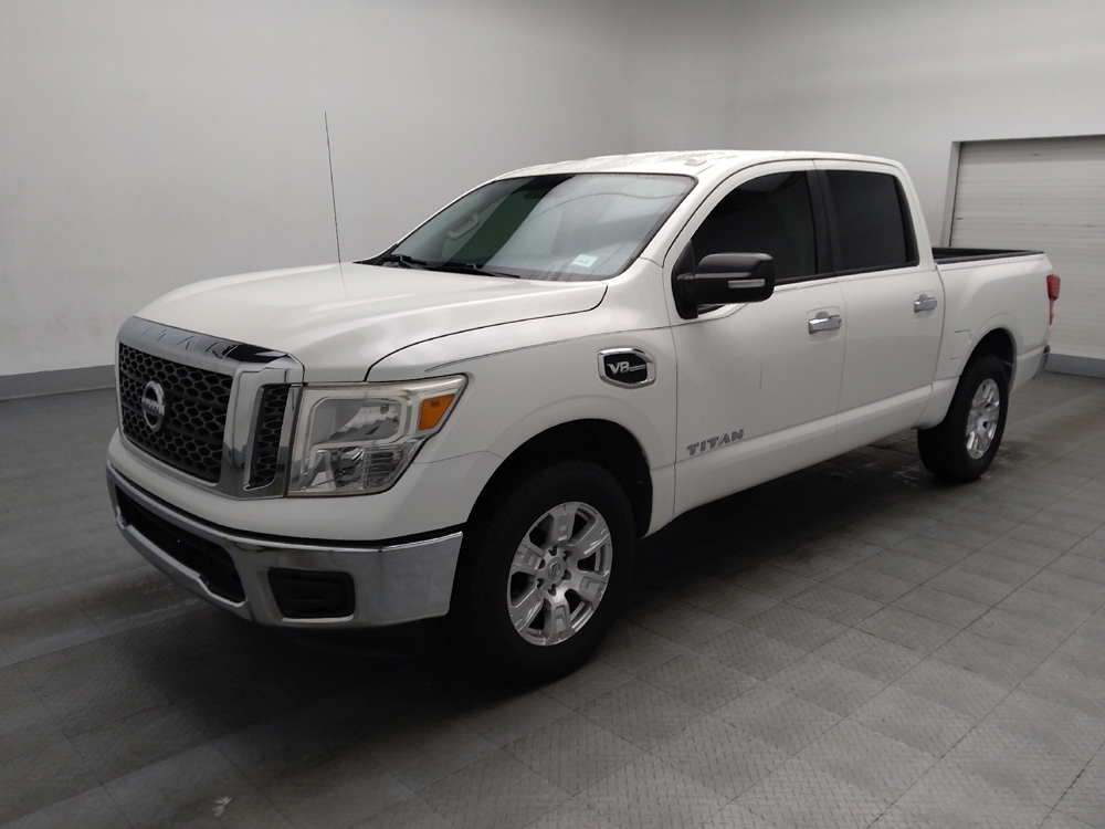 2017 Nissan Titan SV