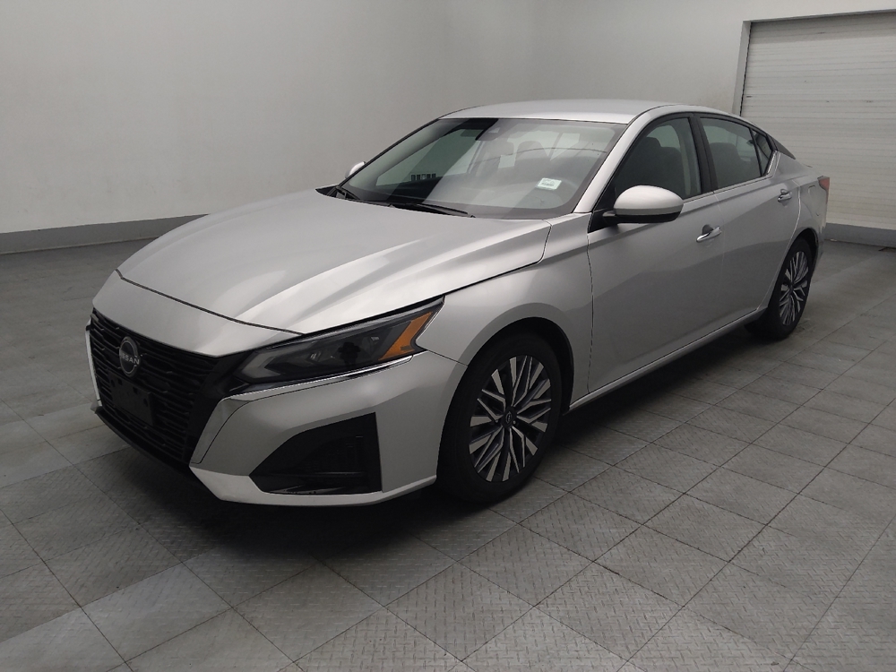 2023 Nissan Altima SV
