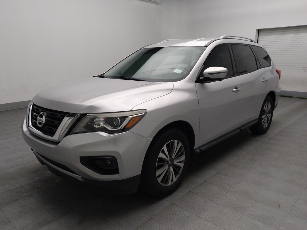 2019 Nissan Pathfinder SL