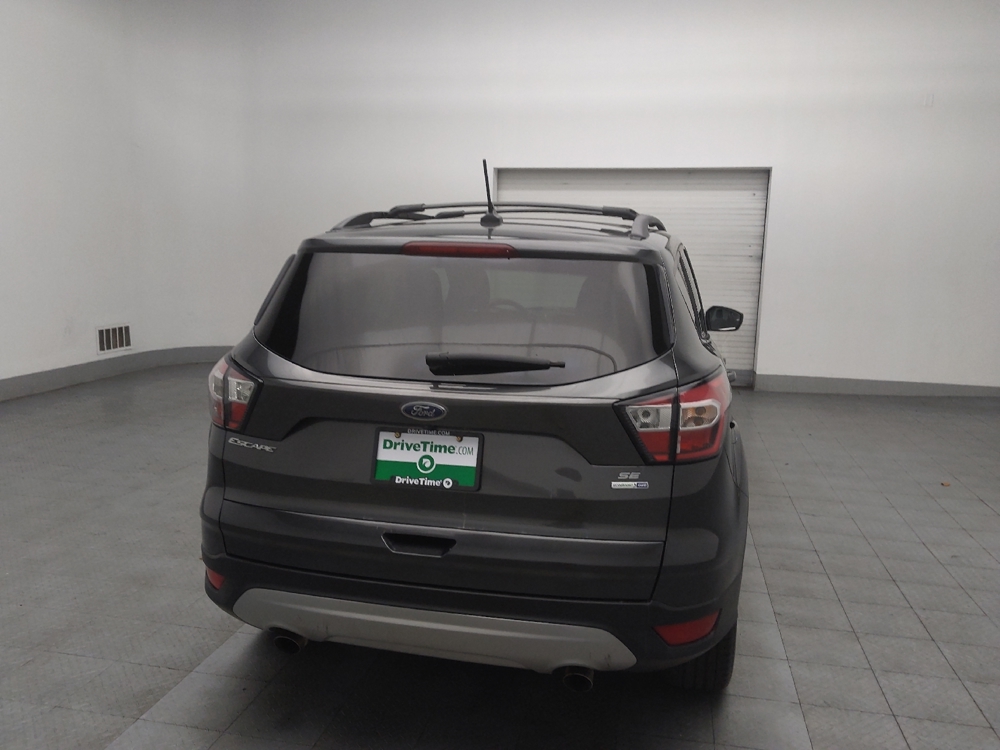 Image of 2018 Ford Escape SE