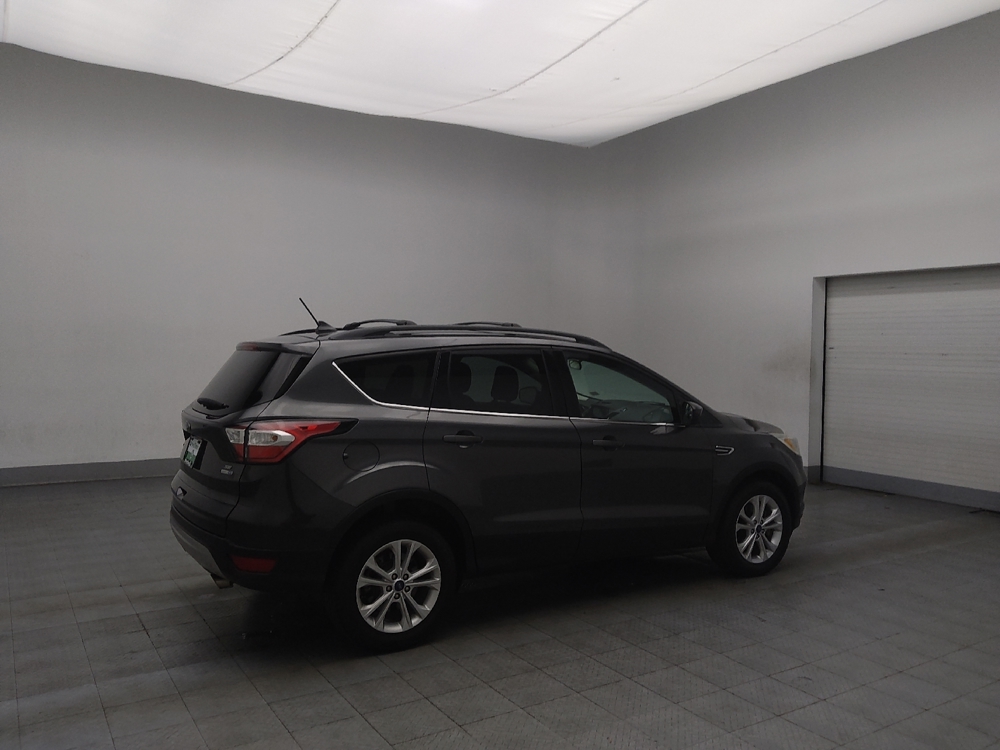 Image of 2018 Ford Escape SE