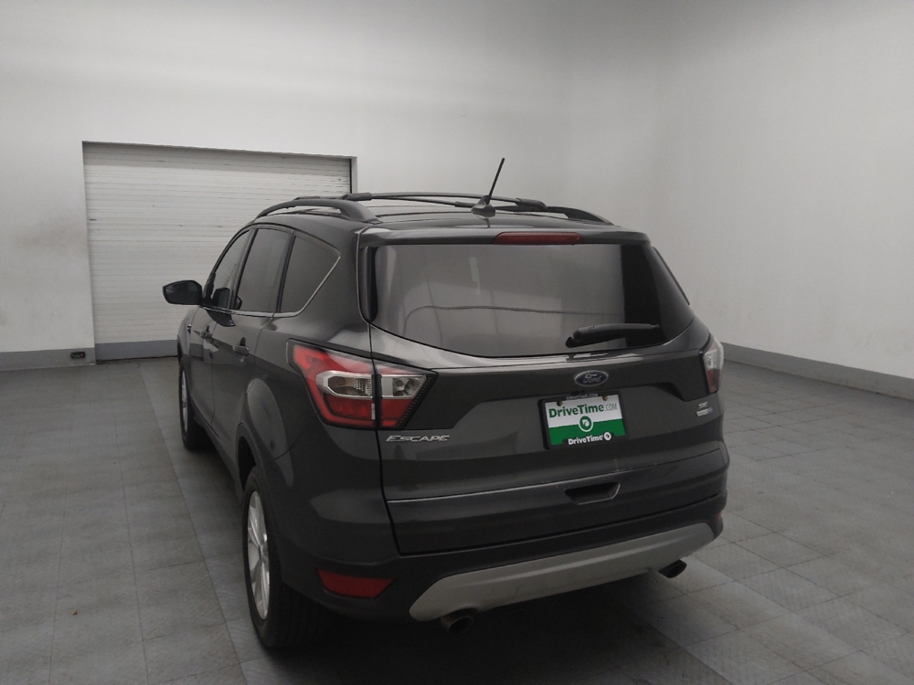 Image of 2018 Ford Escape SE