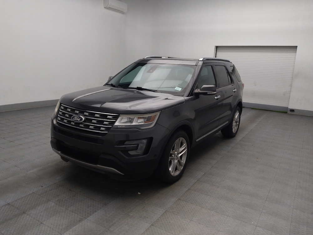 2017 Ford Explorer Limited's photo