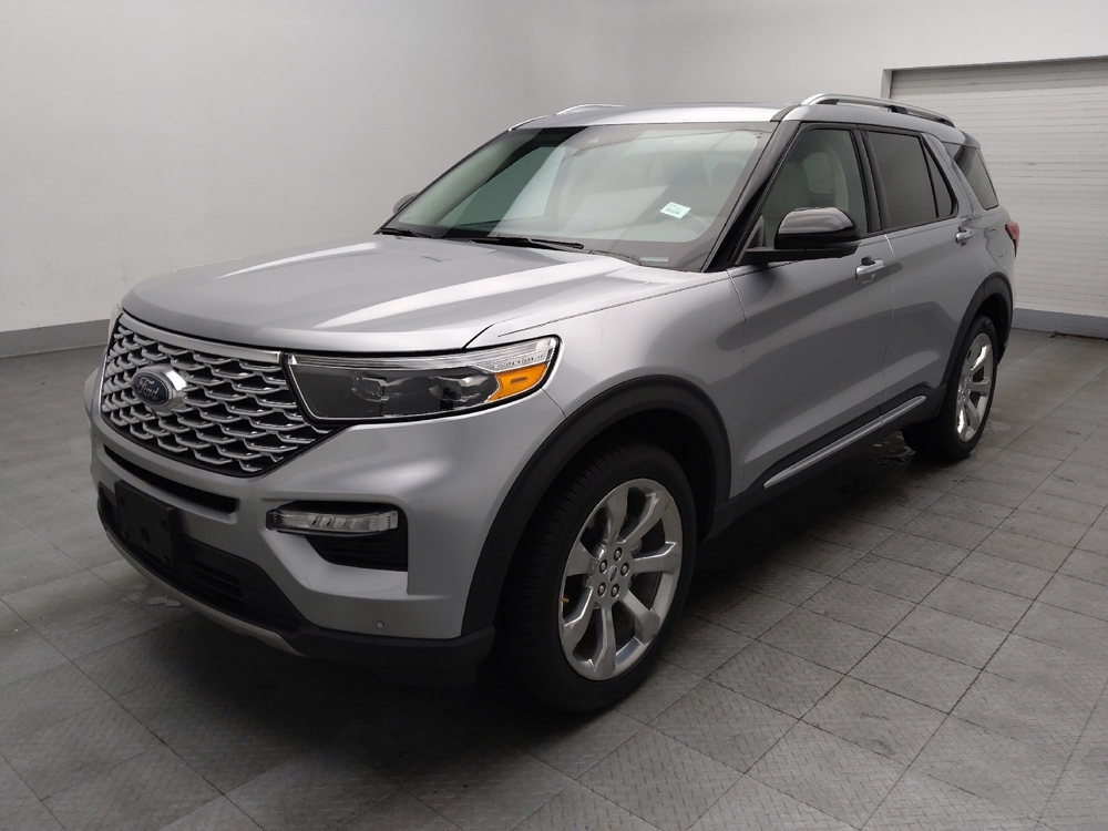 2020 Ford Explorer Platinum's photo