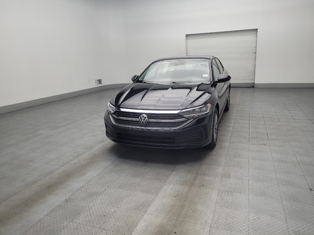 2024 Volkswagen Jetta SE's photo