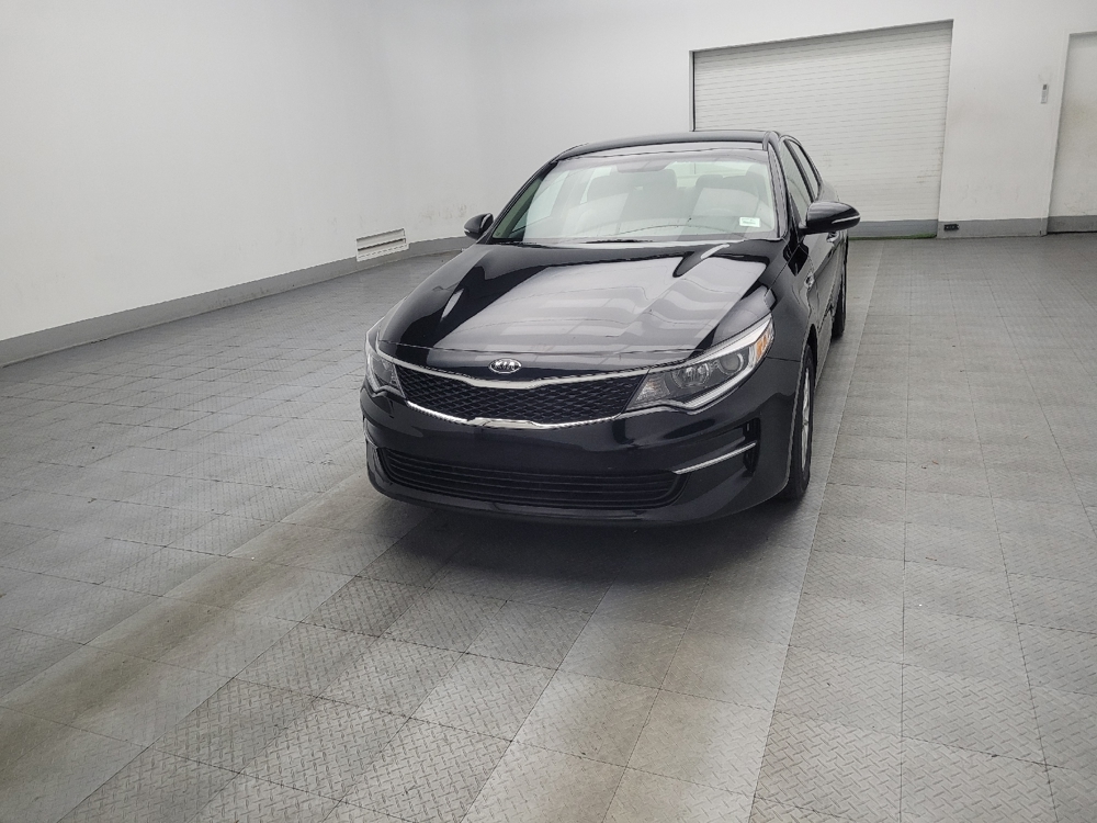 2016 Kia Optima LX's photo