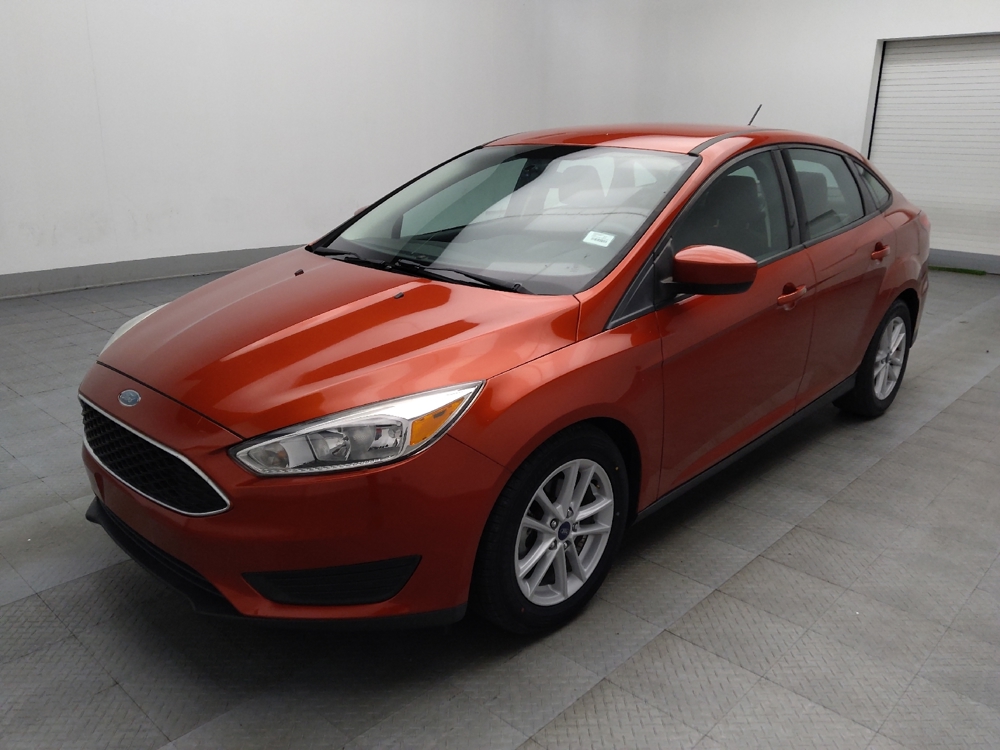 2018 Ford Focus SE's photo