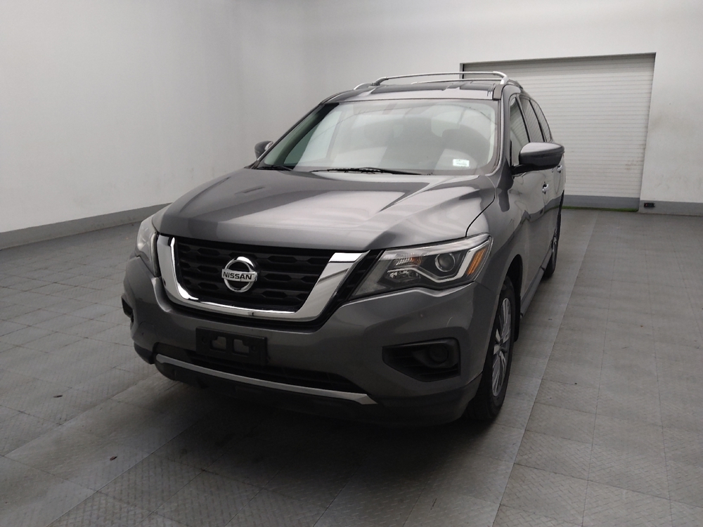 2020 Nissan Pathfinder S's photo