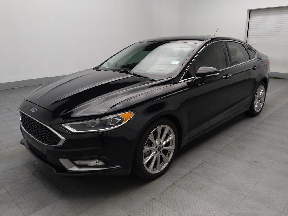 2017 Ford Fusion Platinum's photo