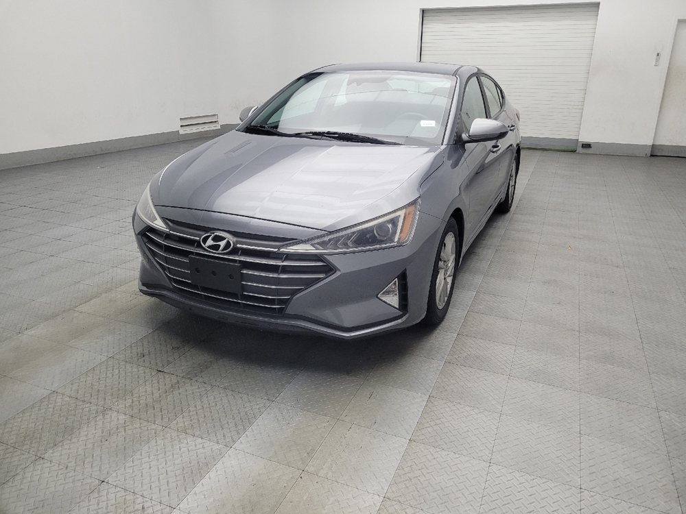 2019 Hyundai Elantra SEL's photo