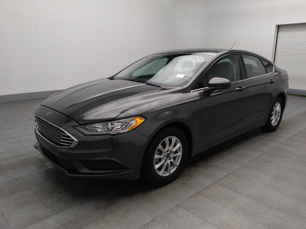 2017 Ford Fusion S's photo