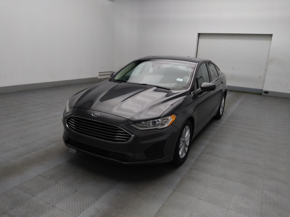 2020 Ford Fusion SE's photo
