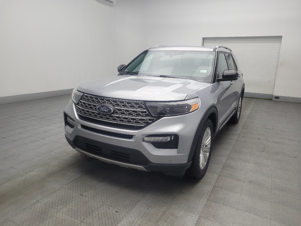 2023 Ford Explorer Limited's photo