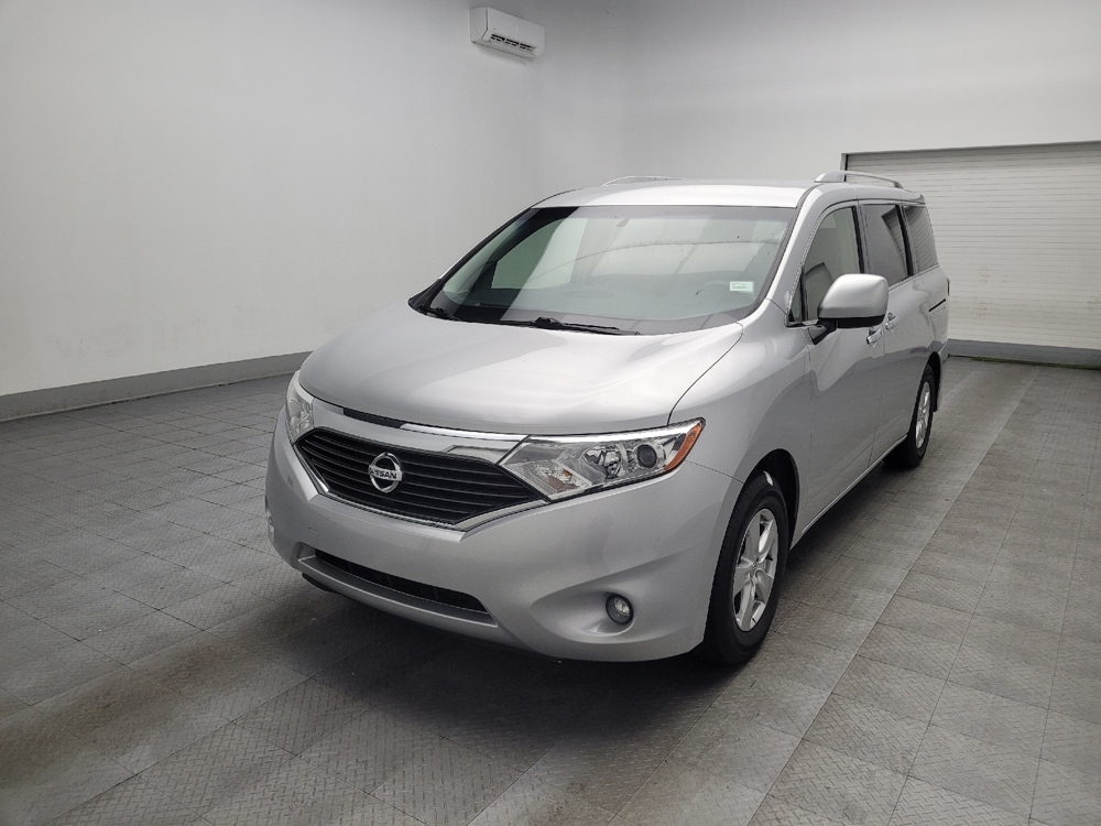 2017 Nissan Quest SV's photo