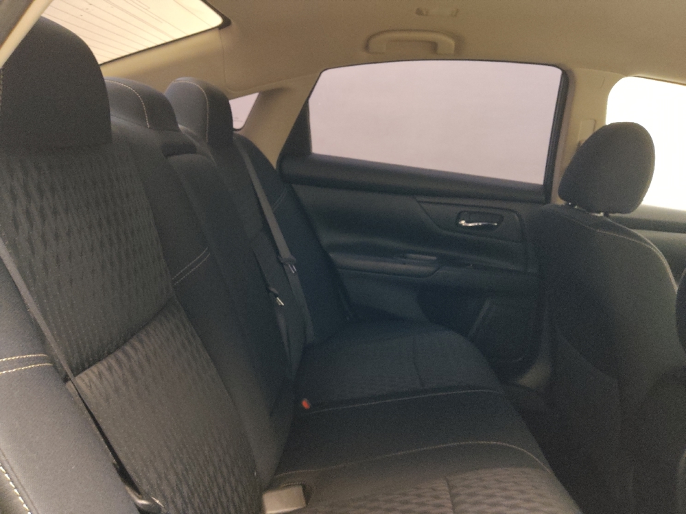 2018 Nissan Altima S - Photo 15