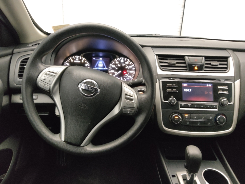 2018 Nissan Altima S - Photo 17