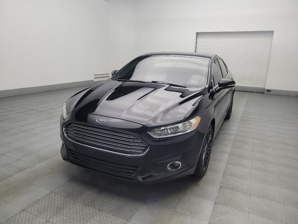 2016 Ford Fusion SE's photo