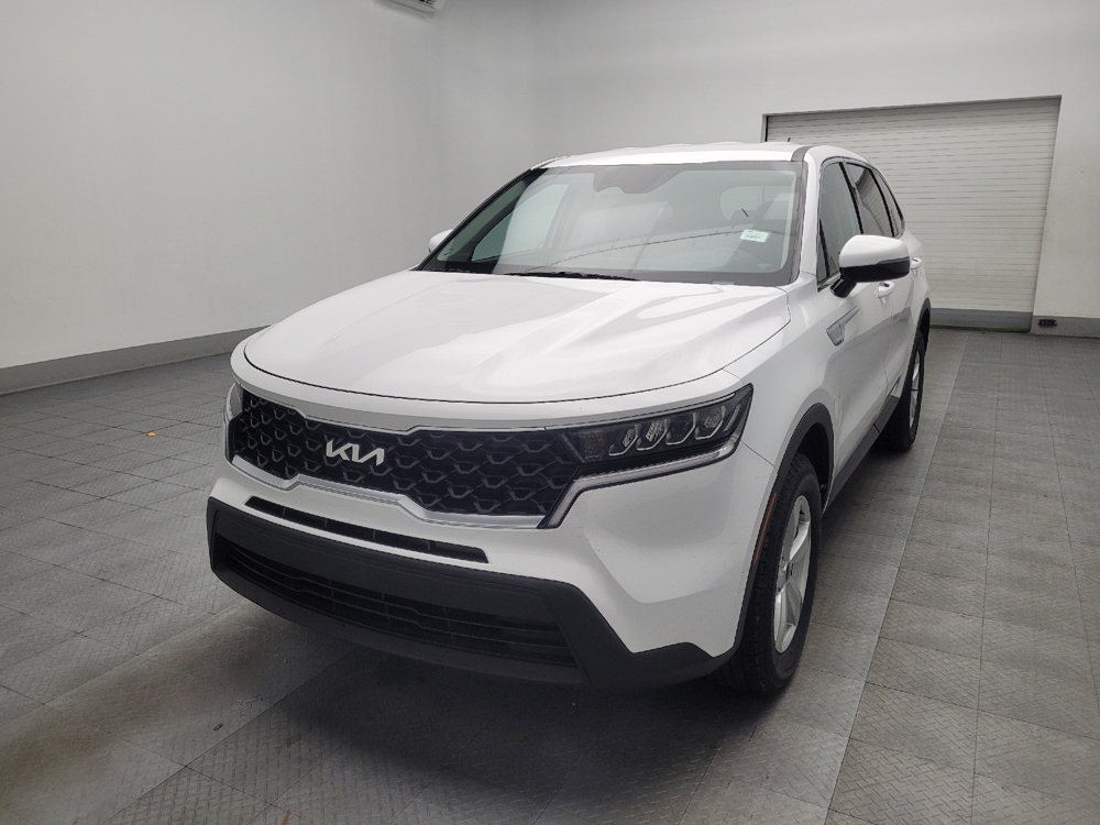 2023 Kia Sorento LX's photo