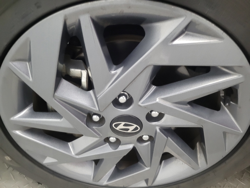 2024 Hyundai Elantra SEL - Photo 24